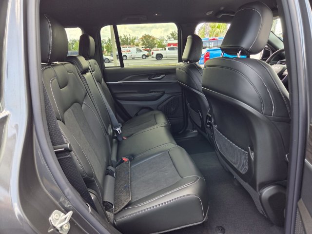 New 2026 Jeep Grand Cherokee Altitude RWD image 16