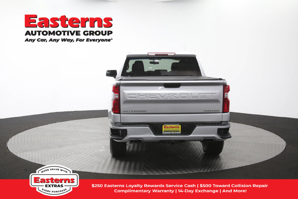 Used 2019 Chevrolet Silverado 1500 Custom w/ Custom Value Package AWD/4WD image 39