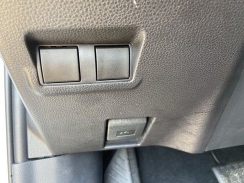 Used 2026 Toyota Corolla Cross L FWD image 49