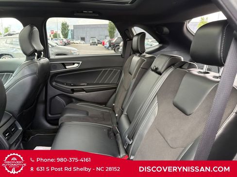Used 2019 Ford Edge ST w/ Equipment Group 401A AWD/4WD image 37