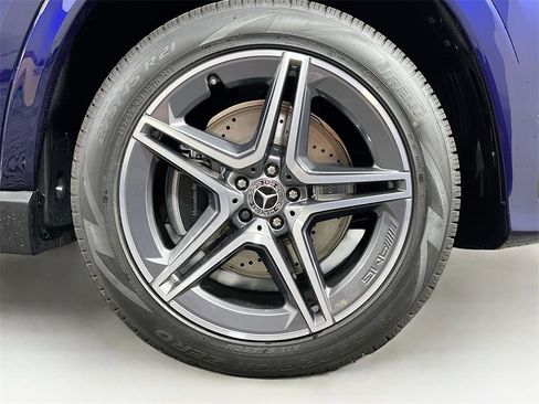 New 2026 Mercedes-Benz GLS 450 4MATIC image 36