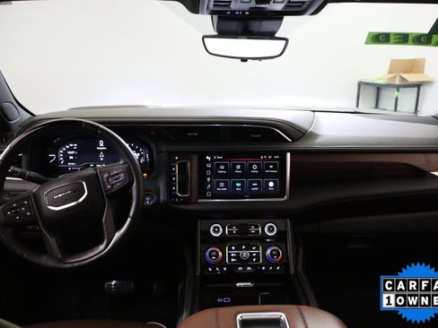 Used 2023 GMC Yukon XL Denali Ultimate AWD/4WD image 14