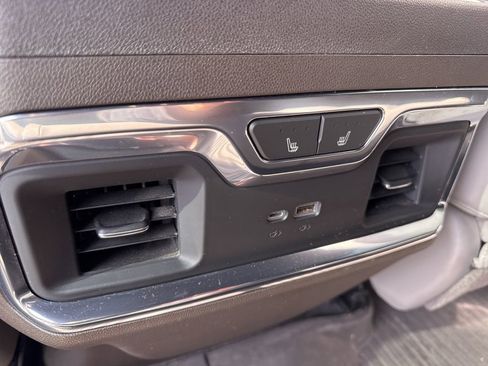 Used 2023 Chevrolet Silverado 1500 LTZ image 10