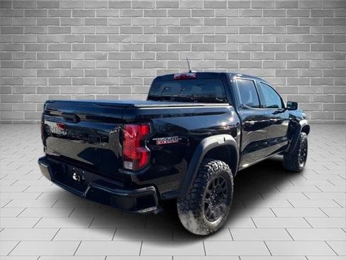Used 2024 Chevrolet Colorado Trail Boss image 7