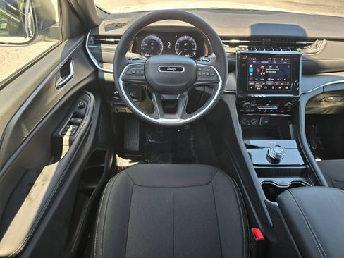 New 2026 Jeep Grand Cherokee L 4WD image 30