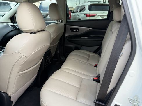 Used 2019 Nissan Murano SV w/ Cargo Package FWD image 29