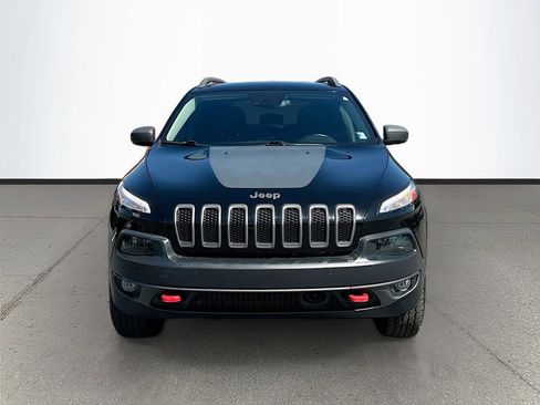 Used 2018 Jeep Cherokee Trailhawk w/ Quick Order Package 27L image 2
