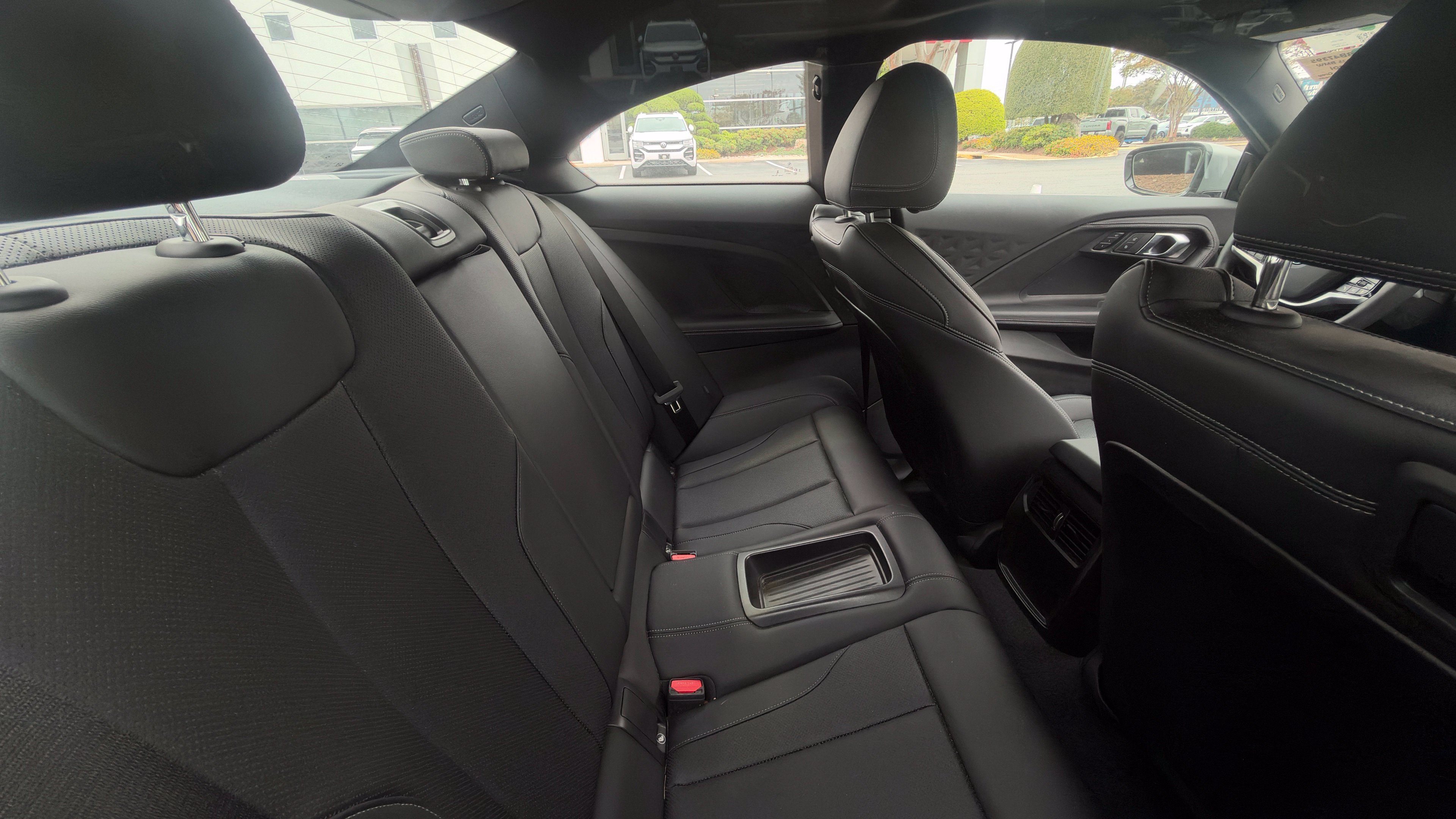 Used 2025 BMW 230i Coupe RWD image 10