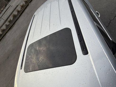 Used 2005 Porsche Cayenne S image 18