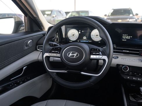 New 2026 Hyundai Elantra Limited image 13