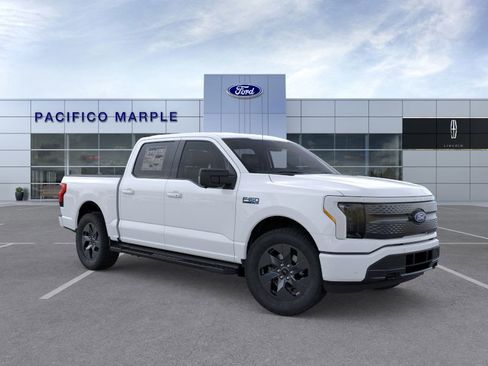 New 2025 Ford F150 Lightning Flash image 7