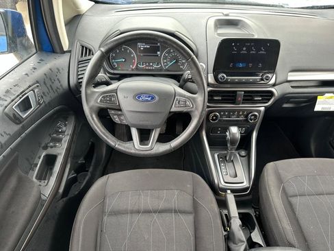 Used 2019 Ford EcoSport SE image 4