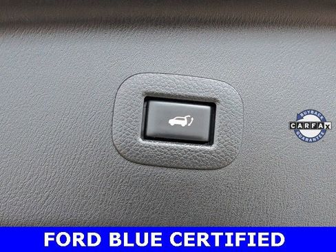 Used 2020 Nissan Armada SL w/ Premium Package image 22