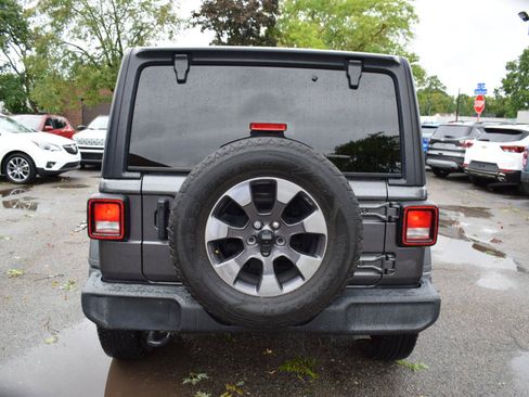 Used 2023 Jeep Wrangler Unlimited Sport AWD/4WD image 7