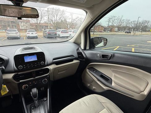 Used 2020 Ford EcoSport S image 18