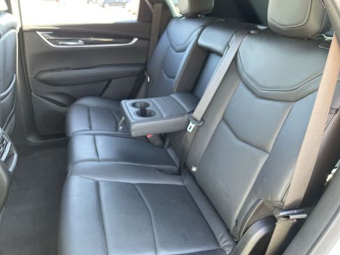 Used 2020 Cadillac XT5 Premium Luxury w/ LPO, Floor Liner Package AWD/4WD image 19