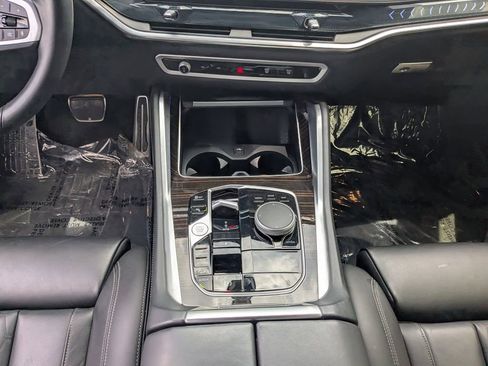 Used 2025 BMW X6 xDrive40i w/ Premium Package AWD/4WD image 32