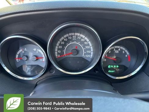 Used 2011 Dodge Caliber Mainstreet image 17