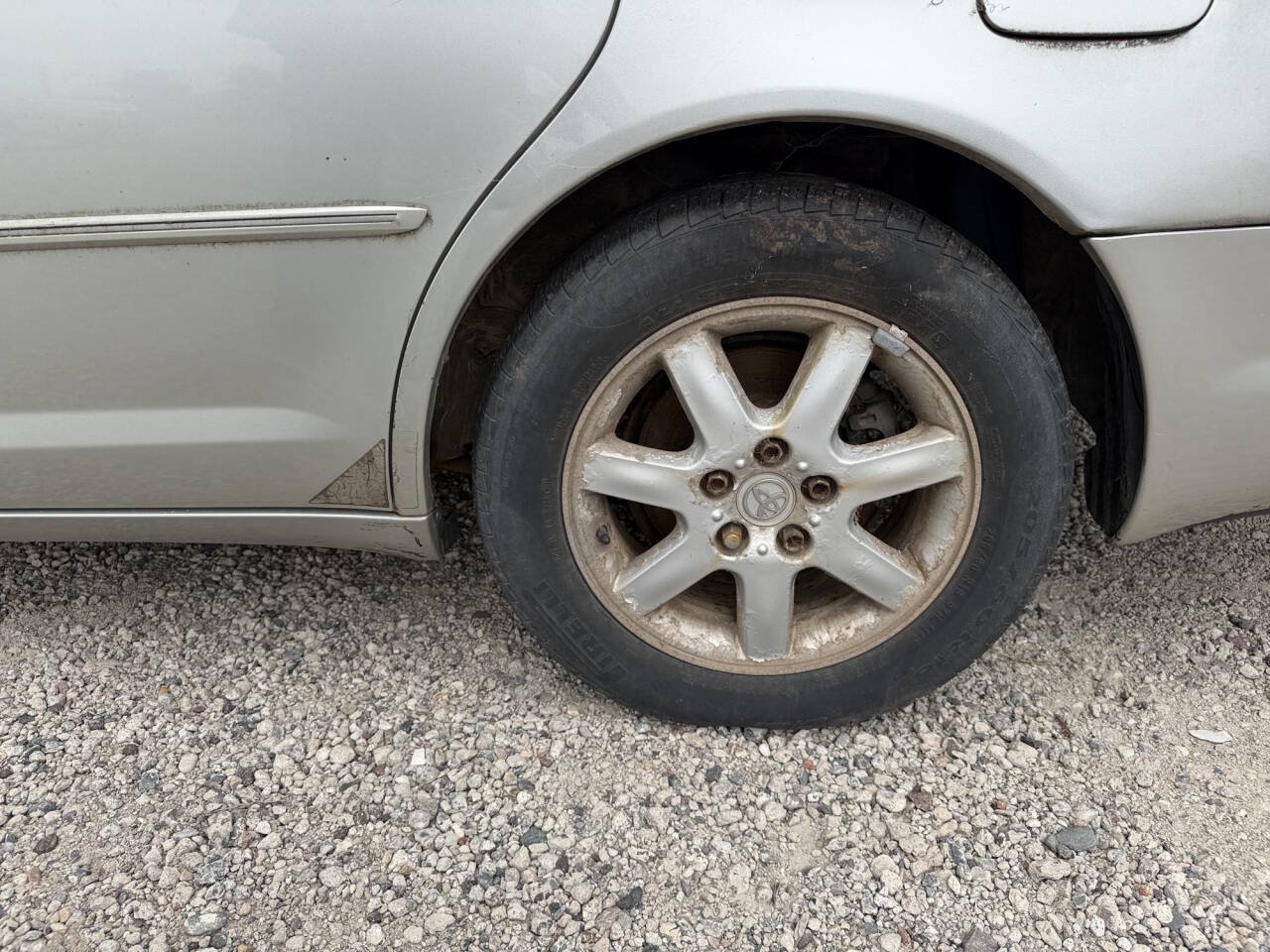 Used 2000 Toyota Avalon XL FWD image 10