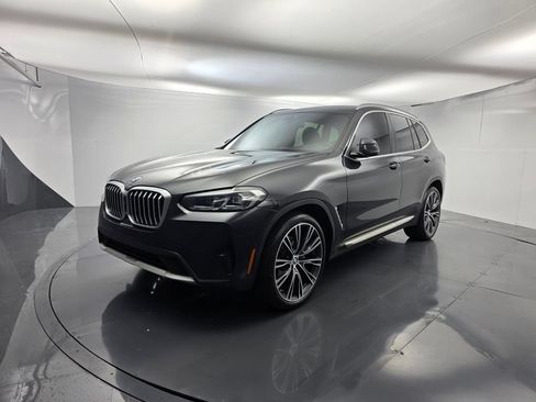 Used 2024 BMW X3 sDrive30i w/ Convenience Package RWD image 7
