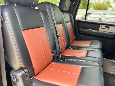 Used 2016 Ford Expedition EL XLT image 16