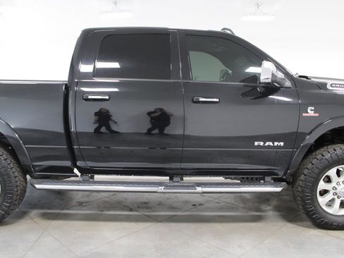 Used 2022 RAM 2500 Laramie image 11