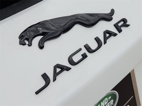 Used 2026 Jaguar F-PACE R-Dynamic S image 9