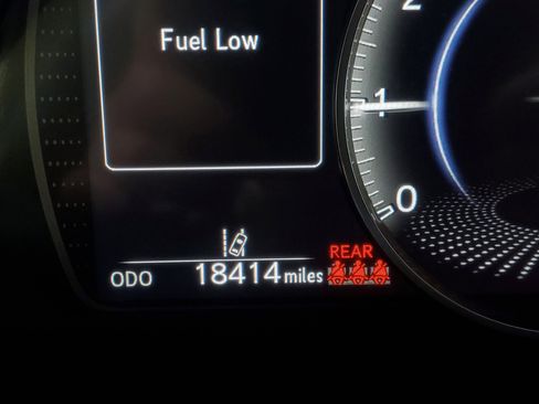 Certified 2022 Lexus ES 350 w/ Premium Package image 25