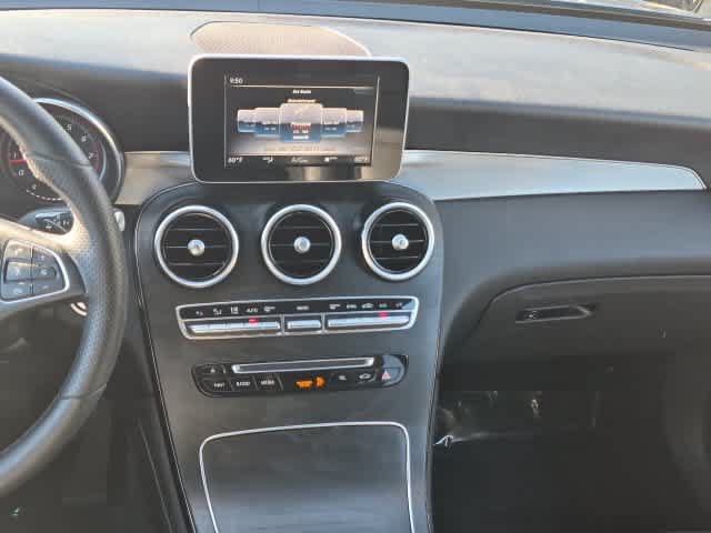 Used 2019 Mercedes-Benz GLC 300 4MATIC image 26