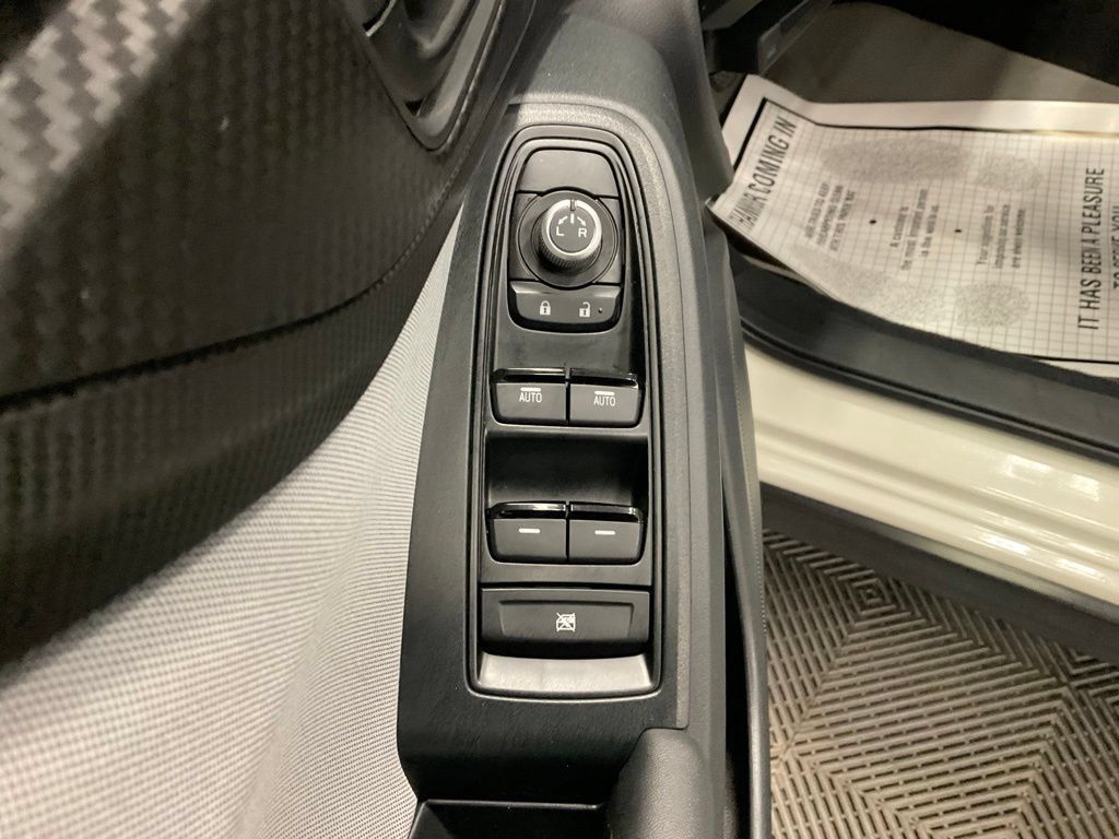 Used 2023 Subaru Crosstrek 2.0i Premium AWD/4WD image 18