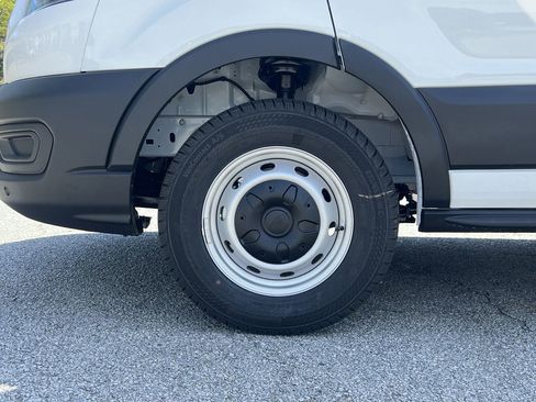 New 2026 Ford Transit 250 148 High Roof image 25