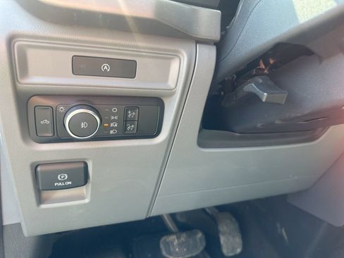 Used 2025 Ford F150 XLT w/ Equipment Group 301A Standard AWD/4WD image 31