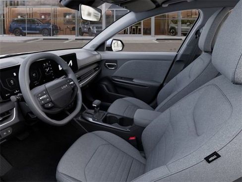 Certified 2025 Kia K4 EX FWD image 17