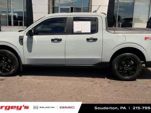 Used 2023 Ford Maverick Lariat w/ Lariat Luxury Package AWD/4WD image 11