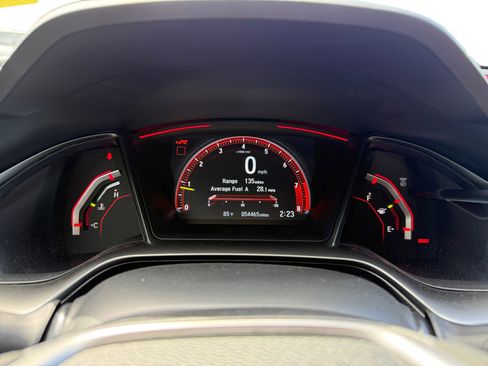 Used 2018 Honda Civic Type R image 11