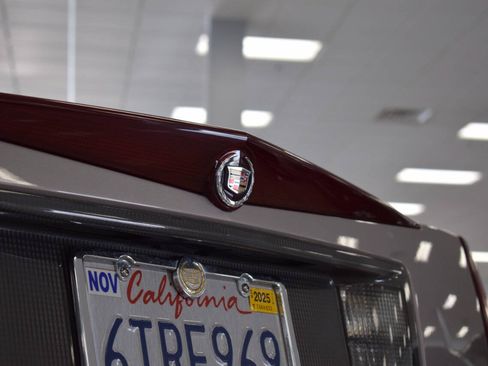 Used 2005 Cadillac XLR RWD image 44