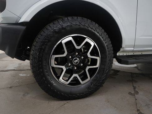 Used 2022 Ford Bronco Outer Banks image 27