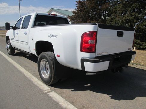 Used 2012 GMC Sierra 3500 Denali AWD/4WD image 8