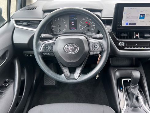Certified 2025 Toyota Corolla LE image 16