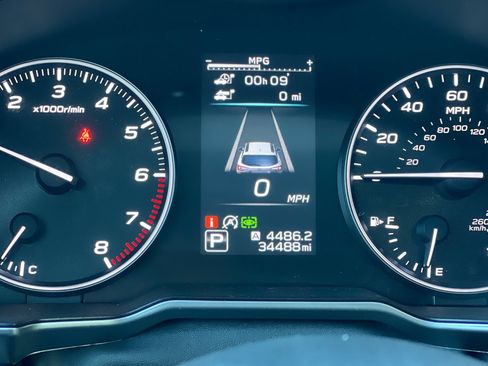 Used 2021 Subaru Outback Limited image 26