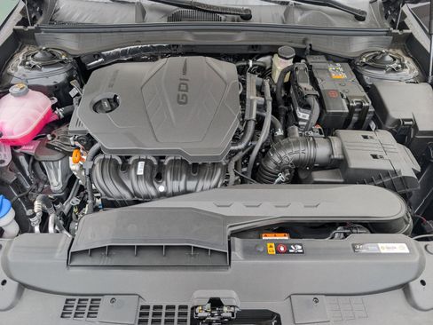 Used 2025 Hyundai Sonata SE FWD image 10