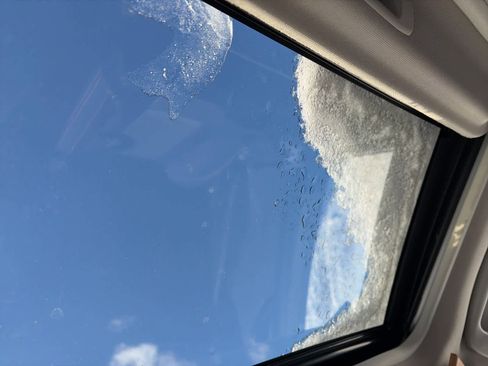 Used 2023 Subaru Crosstrek 2.0i Premium image 20