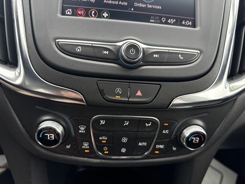 Used 2024 Chevrolet Equinox LT AWD/4WD image 25