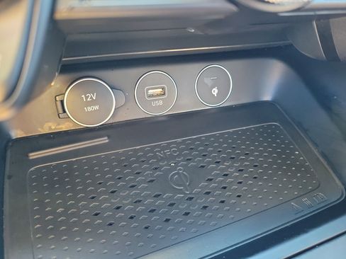 Used 2022 Genesis G70 3.3T w/ Sport Prestige Package image 30