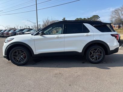 New 2026 Ford Explorer ST-Line w/ ST-Line Street Pack