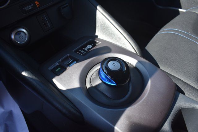 Used 2025 Nissan Leaf S FWD image 26