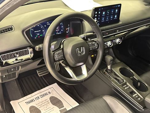 Certified 2025 Honda Civic Sport image 19