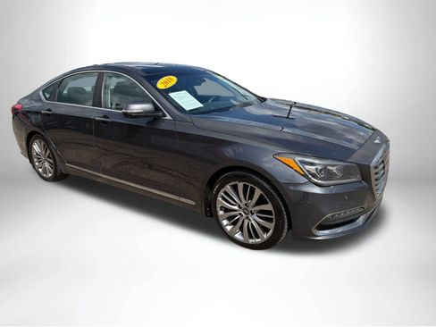 Used 2018 Genesis G80 5.0 Ultimate RWD image 9