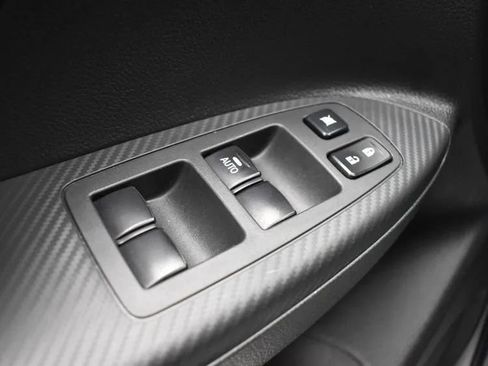 Used 2024 Mitsubishi Eclipse Cross SE image 21