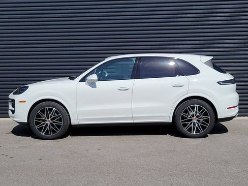 New 2026 Porsche Cayenne AWD/4WD image 2